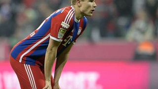 Holger Badstuber nghỉ đến hết mùa vì chấn thương