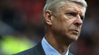 Arsene Wenger: 'Arsenal phải thắng 2 trận còn lại trước khi nghĩ đến việc vượt Man City'