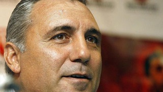 Stoichkov dự đoán Barcelona thắng Juventus cách biệt 2 bàn