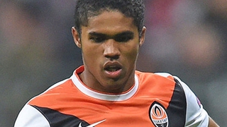 Vung 35 triệu euro, Bayern Munich chuẩn bị đón Douglas Costa