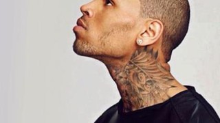 Chris Brown thắng lớn tại Lễ trao giải BET 2015