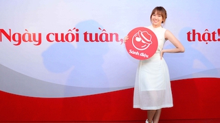 Hari Won “trao cảm xúc” tới Tiến Đạt