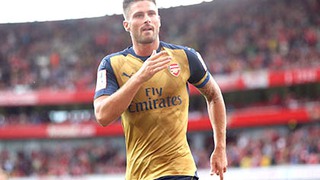 Giroud phải đá tự tin và ổn định hơn