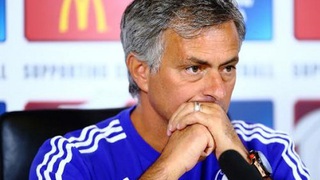 Mourinho: 'Chelsea không hề nhớ Petr Cech'