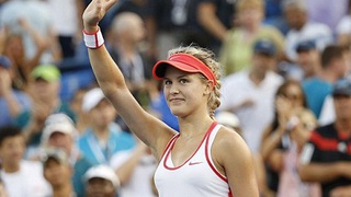 Eugenie Bouchard rút lui khỏi 2 nội dung ở US Open 2015 vì trượt chân trong phòng thay đồ