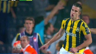 Nani và Van Persie cùng ghi bàn giúp Fenerbahce chiến thắng