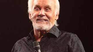 Huyền thoại country Kenny Rogers quyết định 'về hưu'