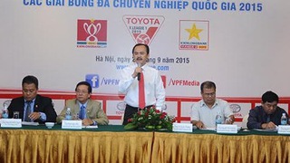 Tổng kết V-League 2015: 'Bật' ra cái gì?