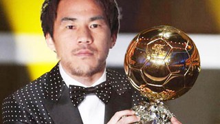 Chuyện hài của FIFA: Shinji Okazaki tranh Quả bóng Vàng với Lionel Messi, Cristiano Ronaldo