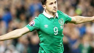 Ireland 1-0 Đức: Shane Long sút bay cơ hội giành vé sớm của tuyển Đức