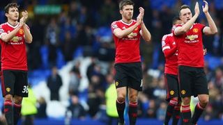 Jamie Redknapp: ‘Cứ đá với hậu vệ thực thụ, Man United sẽ cạnh tranh chức vô địch'