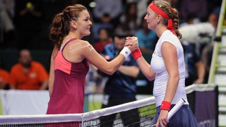 WTA Finals 2015: Những cuộc lật đổ từ Kvitova và Radwanska