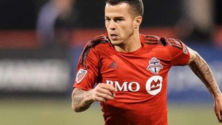 Barca bất ngờ quan tâm tới Sebastian Giovinco