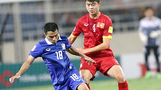 Nhìn 'Messi Thái', nghĩ Công Phượng