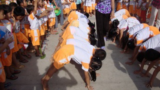 Teambuilding: Trò 'Chui hầm địa đạo' chơi như thế nào?