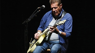 Glenn Frey, trụ cột của ban nhạc huyền thoại Eagles, qua đời ở tuổi 67