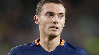 Vermaelen đã tự ném đi cơ hội tốt nhất