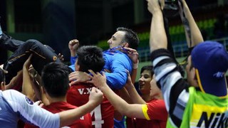 Futsal Việt Nam mơ tạo bất ngờ tại World Cup, Quế Ngọc Hải đá chính trận gặp B.Bình Dương