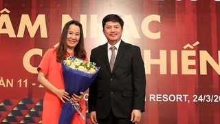 VIDEO: Những ý kiến tâm huyết của nhà báo, nghệ sĩ về Giải Cống hiến 2016