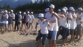 Teambuilding: Chơi trò 'Bước chân đoàn kết' như thế nào?