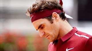 Federer tạm biệt Rome Masters: “Tàu tốc hành” đang mỏi mệt