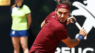 Con số & Bình luận: Chuỗi ngày khó khăn của Roger Federer