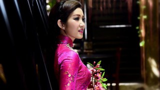 NSƯT Thanh Thúy: 'Tôi nhiệt tình showbiz, nhưng đứng ngoài chiêu trò'