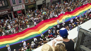 'Bóng ma' đe dọa người đồng tính tại lễ hội lục sắc ở Canada