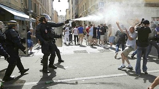 Paris và phía Bắc Pháp với rủi ro hooligan