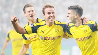 Mario Goetze nổ súng, Dortmund 'đánh tennis' ở Ba Lan
