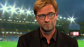 Juergen Klopp thừa nhận bó tay với chống bóng bổng: 'Cầu thủ cao hơn thì may ra'