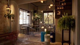 Quán cafe thành 'thiên đường check-in' nhờ phong cách 'độc'