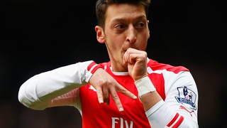 Vì sao Arsenal đáng sợ hơn nhiều vì Mesut Oezil... ít kiến tạo?