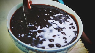 Những quán chè ngon nóng hổi cho ngày Đông Hà Nội