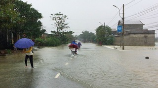 Thừa Thiên - Huế: Mưa to, các hồ thủy điện xả lũ gây úng ngập