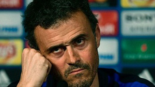 NÓNG: Luis Enrique nổi cơn thịnh nộ với phóng viên sau trận thua PSG