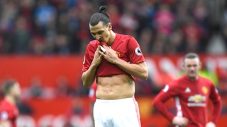 Ơn giời, Ibrahimovic đã có thể trở lại!