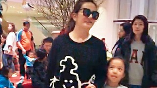 Triệu Vi ân hận khi từng là 'mẹ hổ'