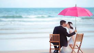 Tuần trăng mật