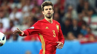 Pique bất ngờ lọt vào danh sách sơ bộ dự World Cup của Tây Ban Nha