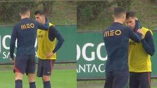 Ronaldo bị Cancelo ngó lơ ở ĐT Bồ Đào Nha