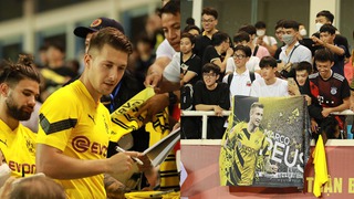 Cầu thủ Dortmund cực điển trai trong buổi giao lưu, kí tặng CĐV 