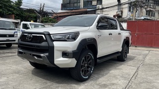 Đại lý nhận đặt cọc Toyota Hilux 2023: Giá dự kiến 1,05 tỷ đồng, vượt Ranger, đắt nhất phân khúc