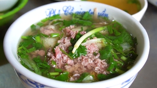 Độc đáo nghề nấu phở ở Nam Định