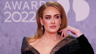 "Họa mi nước Anh" Adele tiết lộ phải điều trị tâm lý hậu ly hôn