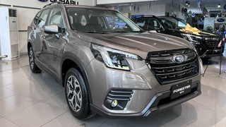 Subaru Forester 2023 ồ ạt về đại lý: Giá từ 969 triệu đồng, thêm công nghệ an toàn, đấu CX-5 và Tucson