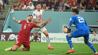 ĐIỂM NHẤN Serbia 2-3 Thụy Sỹ: Mitrovic và Vlahovic ghi bàn là chưa đủ