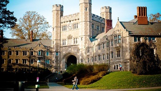 Ngôi trường là "kỳ phùng địch thủ" với Harvard: Cái nôi đào tạo toàn tinh hoa, là nơi nhà vật lý thiên tài Albert Einstein từng sống và làm việc