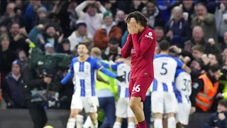 Video bàn thắng trận Brighton 3-0 Liverpool: Dần xa Top 4