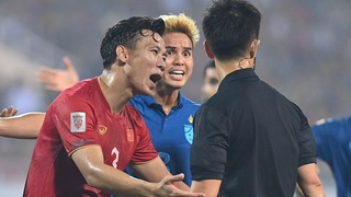 Video AFF Cup 14/1: AFF vinh danh Theerathon và Quế Ngọc Hải